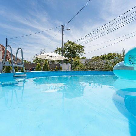 Moradia Familiar Piscina 5Min Praia By Host-Point Шарнека Екстер'єр фото
