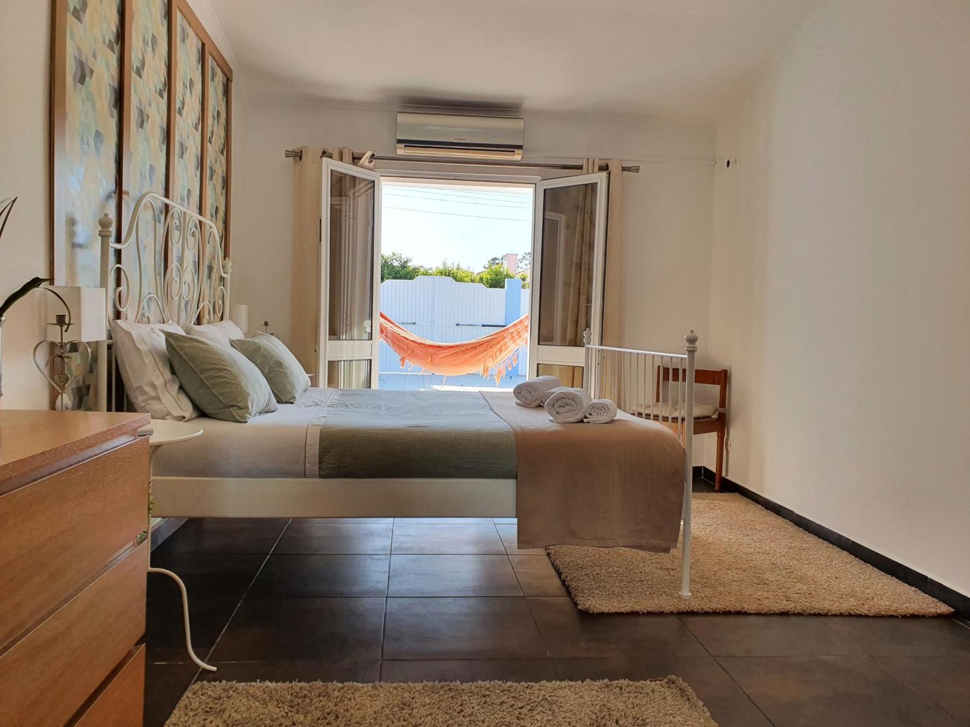 Moradia Familiar Piscina 5Min Praia By Host-Point Шарнека Екстер'єр фото